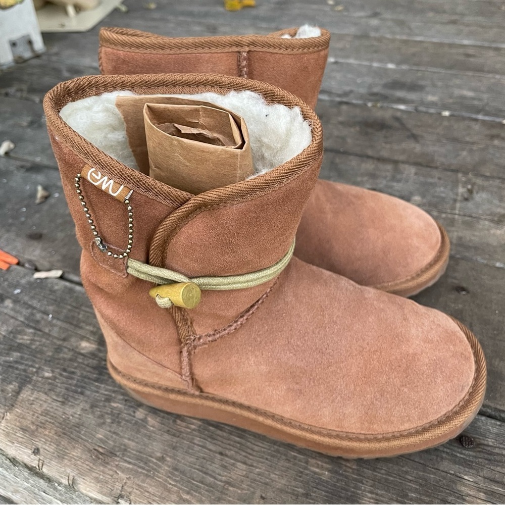 Emu winter suede brown boots - Picture 7 of 8